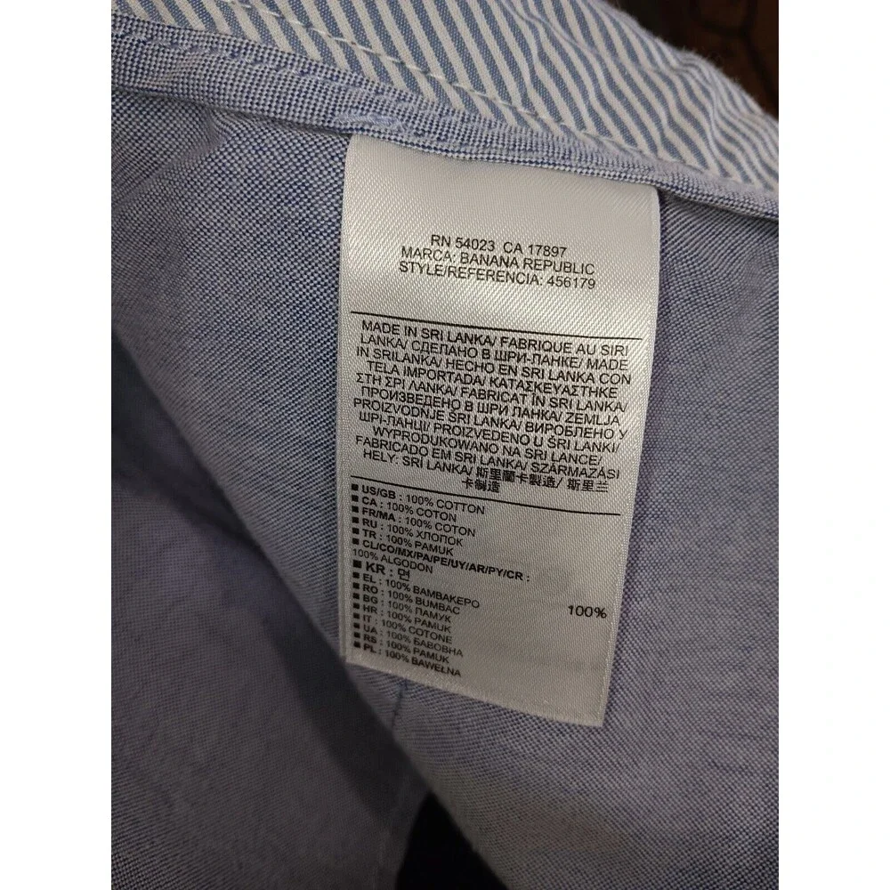 Banana Republic Khaki Shorts Size 38 Blue
